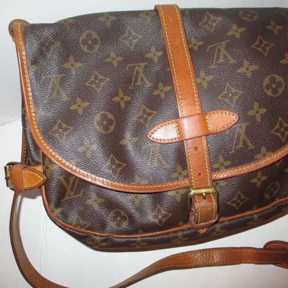 Louis Vuitton Samur 30 Crossbody Bag